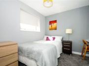 1 Bedrooms for rent in Hubberholme, Bracknell, Berkshire...