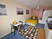 1 Bedrooms for rent in Leghorn Crescent, Luton LU4