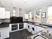 1 Bedrooms for rent in Queens Road, Beeston NG9