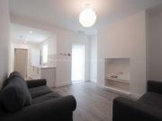 1 Bedrooms for rent in Strawberry Hill, Salford M6