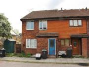 1 Bedrooms Maisonette for rent in Chandos Close, Grange...