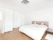 1 Bedrooms Maisonette for rent in N Tenter Street,...