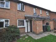 1 Bedrooms Maisonette for rent in Sturt Court,...