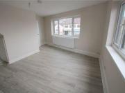1 Bedrooms Parking/garage for rent in Winterstoke Road,...