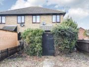 1 Bedrooms Semi detached house for rent in Brockenhurst...