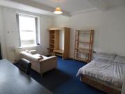 1 Bedrooms Studio for rent in Bankfield Road,...