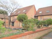 1 Bedrooms Studio for rent in Cobb Close, Datchet,...
