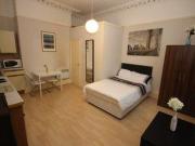 1 Bedrooms Studio for rent in Headingley Lane,...