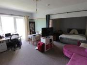 1 Bedrooms Studio for rent in Stumperlowe Lane,...