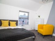 1 Bedrooms Terraced house for rent in Derbyshire Lane,...