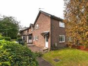 1 Bedrooms Terraced house for rent in Double Hedges...