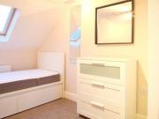 1 Bedrooms Terraced house for rent in Eastern Avenue,...