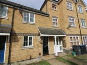 1 Bedrooms Terraced house for rent in Nightingale Shott,...