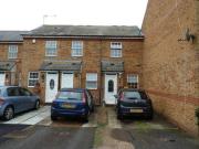 1 Bedrooms Terraced house for rent in Oakleigh Close,...