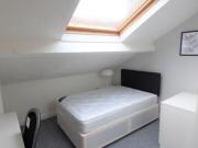 1 Bedrooms Terraced house for rent in Room 6, 43 Newsome...