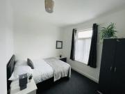1 Beds House share