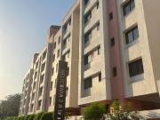 1 BHK Apartment in Hadapsar for resale Magarpatta Road....