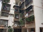 1 BHK Flat In Golds Green Chs for Rent In Andheri West