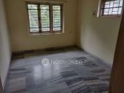 1 BHK Flat In Raj Kiran Chs, Yari Road, Versova for Rent...
