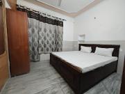 1 BHK Independent Builder Floor in Sector 41 for rent...