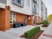 1 BR, 1 BA Apartment 1055 West 38th Street Unit 425,...