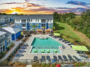1 BR, 1 BA Apartment 174 Overlook Point Place Unit 1...