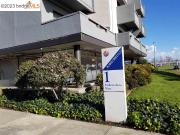 1 BR, 1 BA Apartment 1 Embarcadero, Oakland, CA 94606