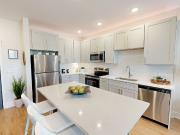 1 BR, 1 BA Apartment 2710 Park Ave Suite 200 Unit 1 10...