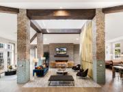 1 BR, 1 BA Apartment 3229 West Montague Avenue Unit...