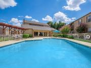 1 BR, 1 BA Apartment 3625 S Lakewood Ave Unit 3626C,...