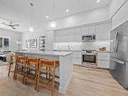 1 BR, 1 BA Apartment 4624 North 73rd Street Unit 4027,...
