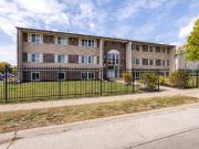 1 BR, 1 BA Apartment 5816 West 38th Street Unit 5840 2,...