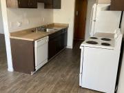 1 BR, 1 BA Apartment 612 Mariposa Avenue Unit 215,...