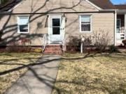 1 BR, 1 BA Apartment 618 East Bayview Boulevard,...