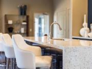 1 Br, 1 bath, Apartment 10 W Minnezona Ave