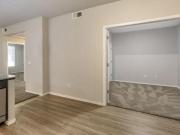 1 Br, 1 bath, Apartment 111 N Dupont Cir