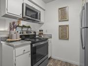 1 Br, 1 bath, Apartment 11777 N Meridian Pl