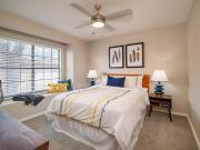 1 Br, 1 bath, Apartment 12801 Indian School Rd NE