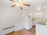 1 Br, 1 bath, Apartment 1335 North Pearl Street