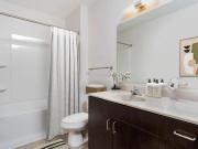 1 Br, 1 bath, Apartment 200 N St Clair St