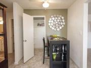 1 Br, 1 bath, Apartment 2100 Coffee Rd