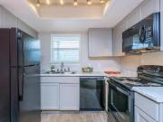 1 Br, 1 bath, Apartment 2840 Robinson St