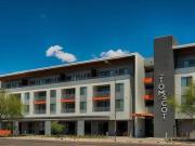 1 Br, 1 bath, Apartment 3015 N Scottsdale Rd