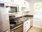 1 Br, 1 bath, Apartment 3644 Kings Way