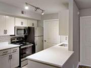 1 Br, 1 bath, Apartment 5205 W Thunderbird Rd