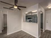 1 Br, 1 bath, Apartment 6303 Indian School Rd NE