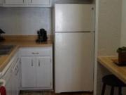 1 Br, 1 bath, Apartment 6625 Lake Hill Dr