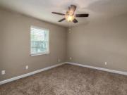 1 Br, 1 bath, Apartment 9200 N Macarthur Blvd