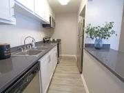 1 Br, 1 bath, Apartment 941 43rd Ave