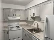 1 Br, 1 bath, Condo 600 Riverside Dr